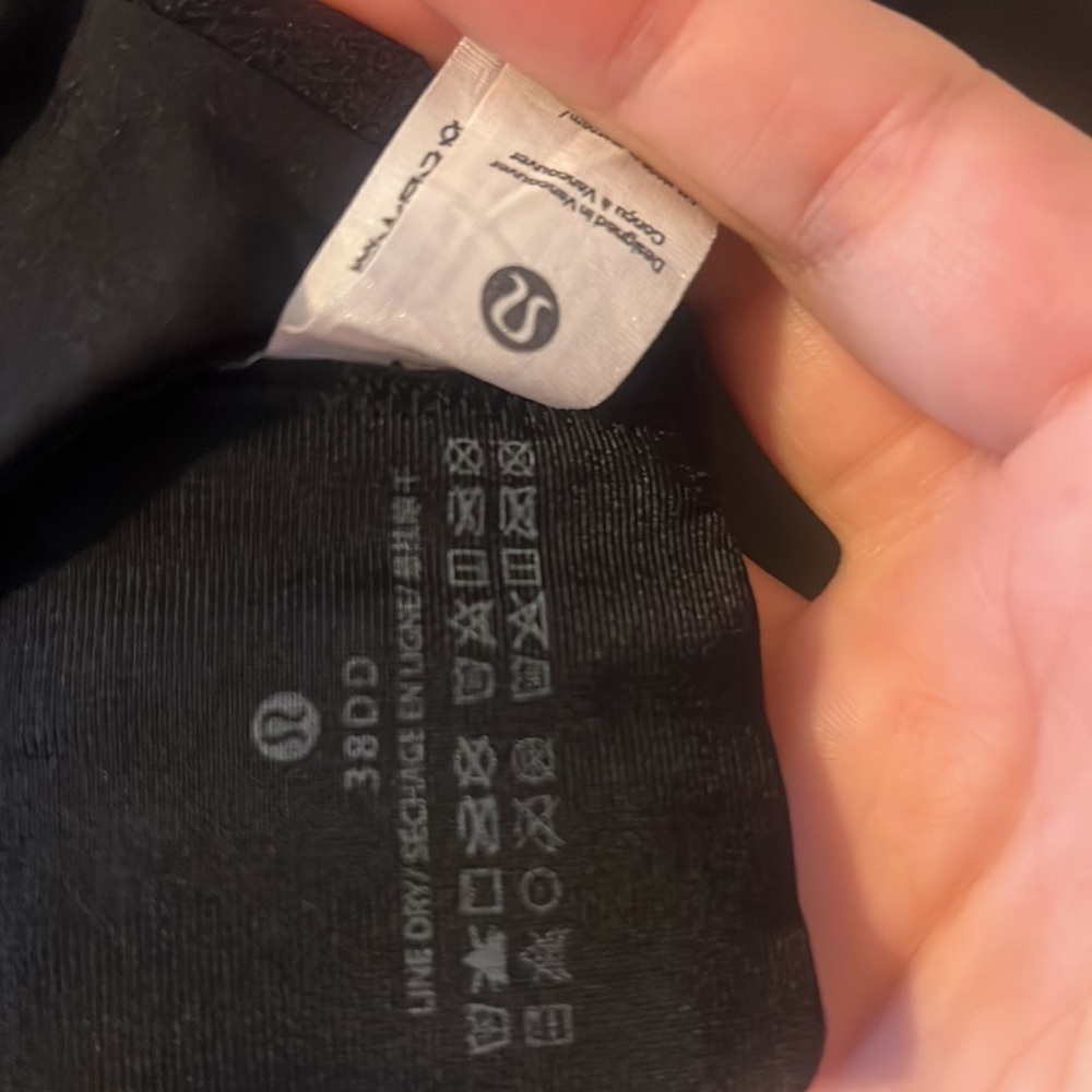 lululemon Energy Bra
High Support 38DD - Picture 4 of 5
